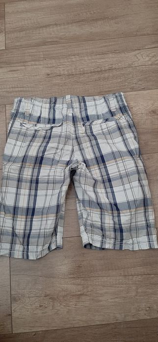 Spodenki H&M rozm. 122