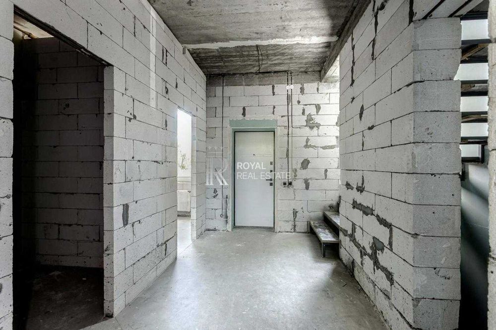 Продаж Таунхаус Гатне 180 м² 3 сотки 3 кімнати Бомбосховище Двір 50 м² 2 паркомісця 20 хв до метро Теремки