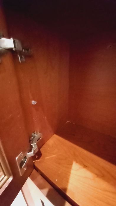 Cristaleira de parede