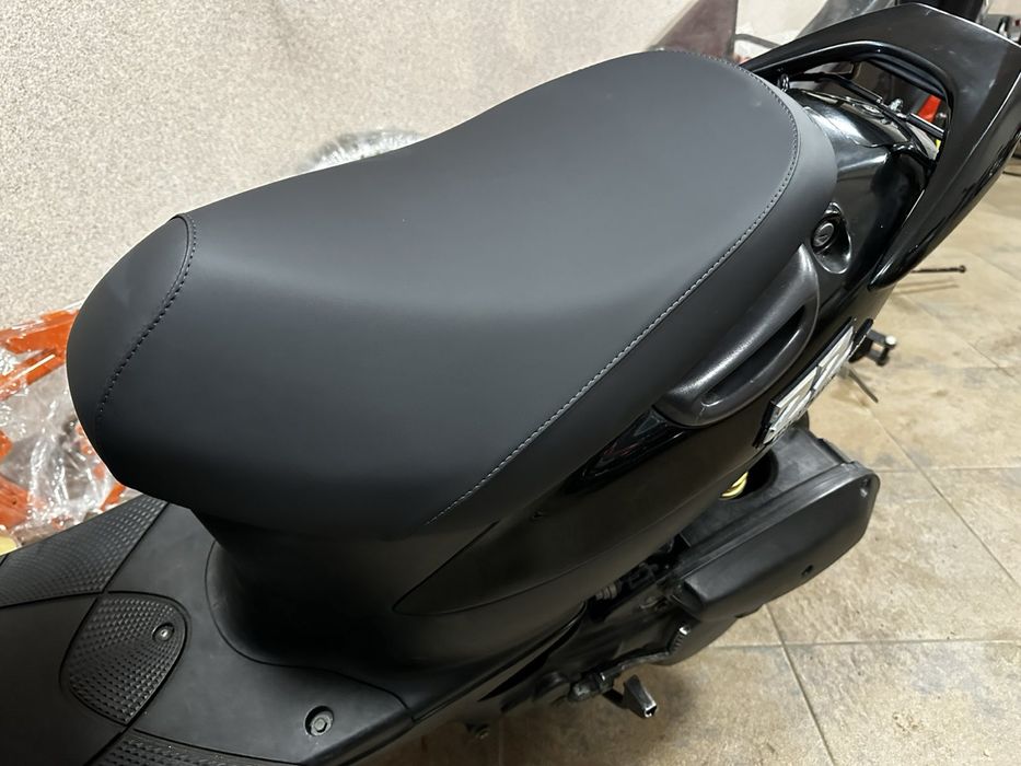 Чехол сиденья Suzuki Lets, а также Honda Dio, Yamaha Jog и другие