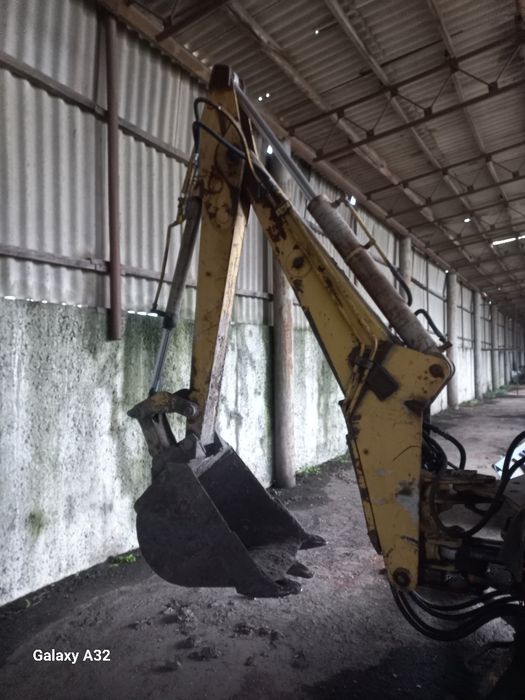 Екскаватор ЕО-2102