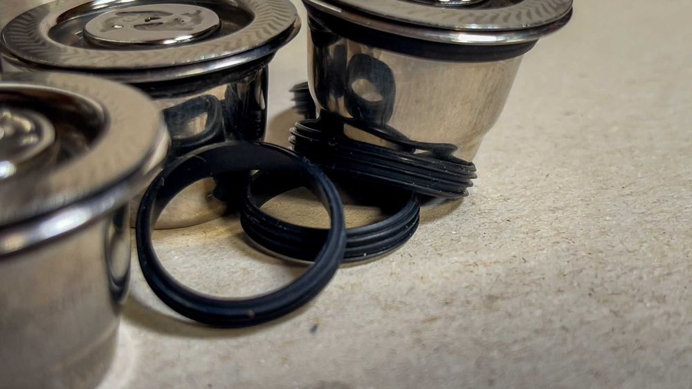 Cápsulas Reutilizáveis + Moinho de Café manual