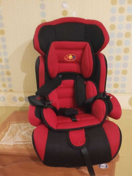 Автокрісло дитяче