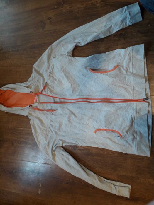 Bluza z kapturem damska