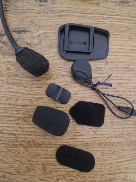 Sena SMH5 FM Bluetooth motorcycle helmet communication system