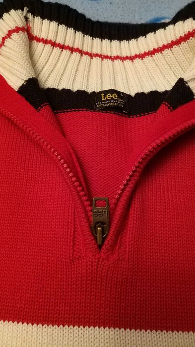 camisola LEE azul e vermelho