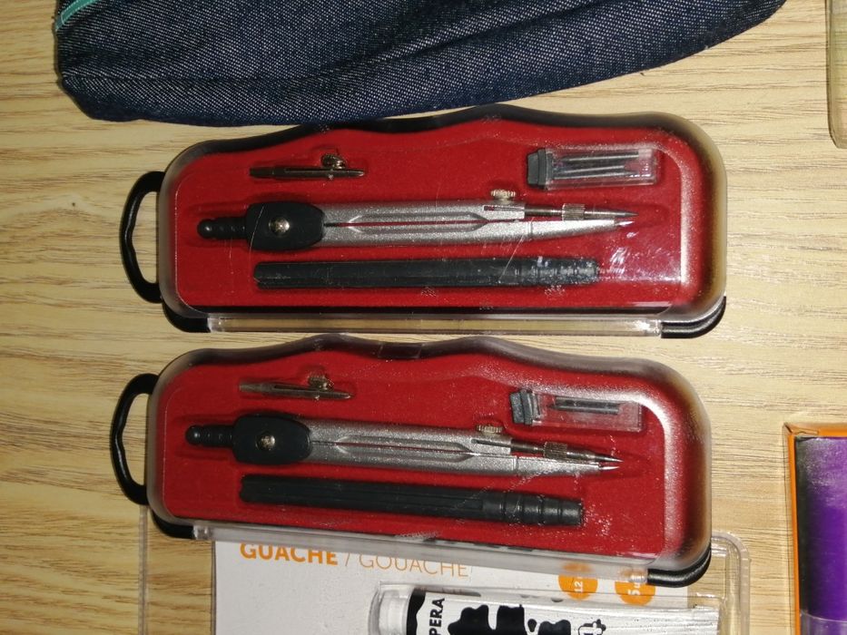 Material escolar diverso