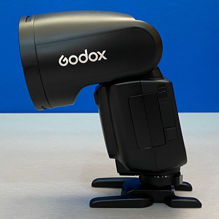 Godox Speedlite V1 Pro (Olympus/Panasonic) - NOVO - 3 ANOS DE GARANTIA