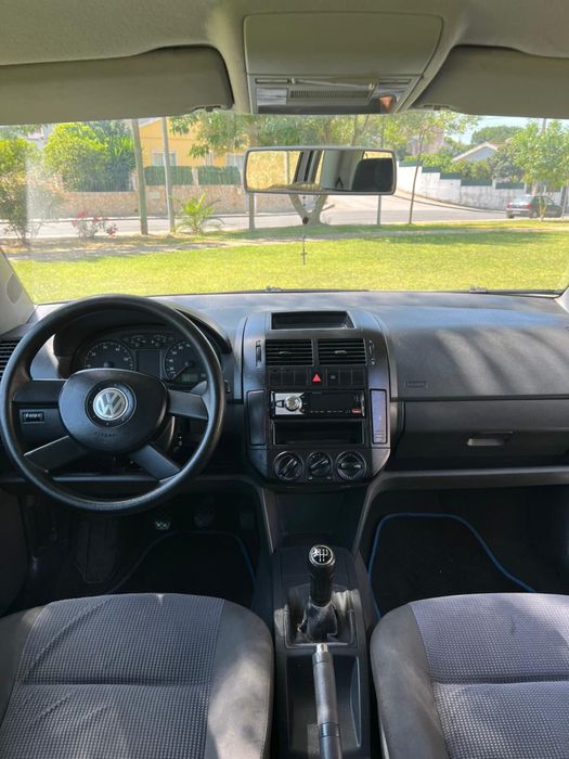 2004 Vw polo 1.2 12v a gasolina 230 mil km Está como novo !!! Tem ac