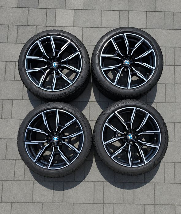 Oryginalne 19-calowe koła BMW 859M (M Y-Spoke)Jet Black glossy