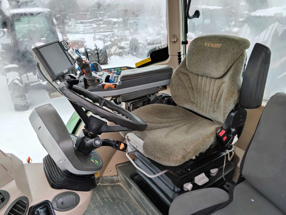 Fendt 724 Vario Profi Plus