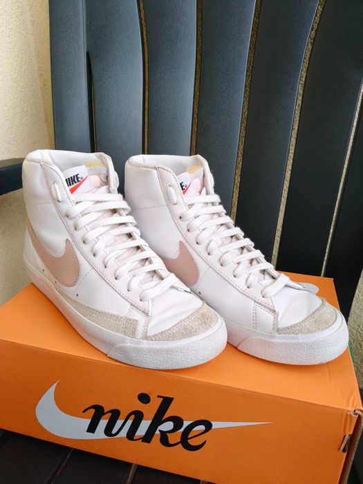 Nike blazer MID 77