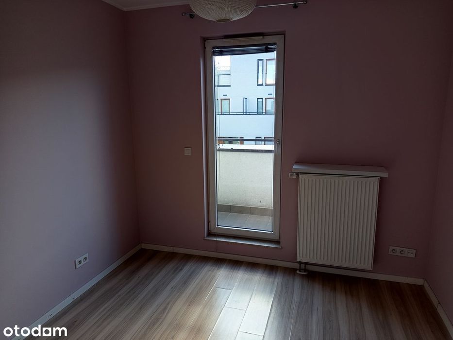 Ładne i przestronne mieszkanie w Miasteczku Wilanów - Widok 5