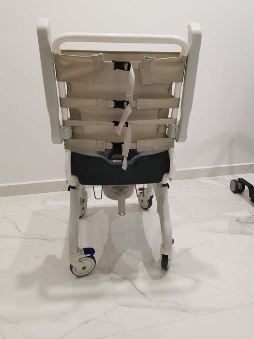 Cadeira de Banho/Sanitária Aquatec Ocean Ergo + Almofada Suave + Balde (Fatura Jan 2026)