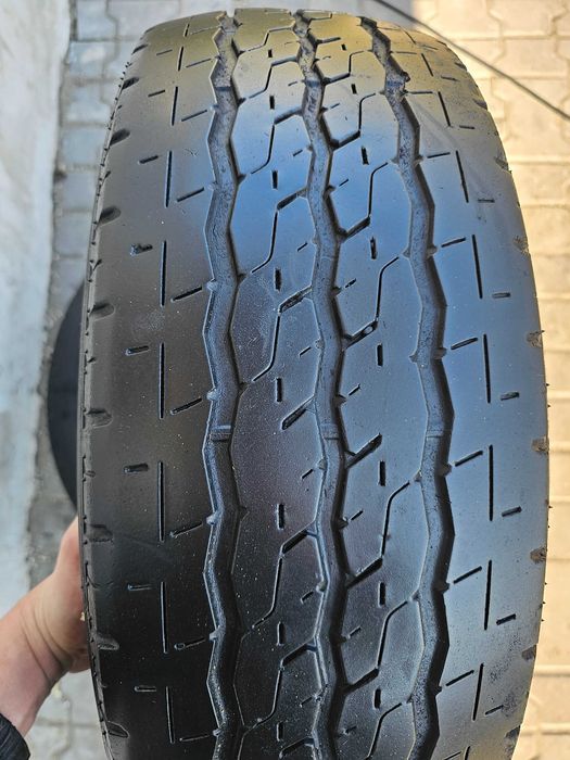 Lato Firestone 225/65 R16C 5.5mm