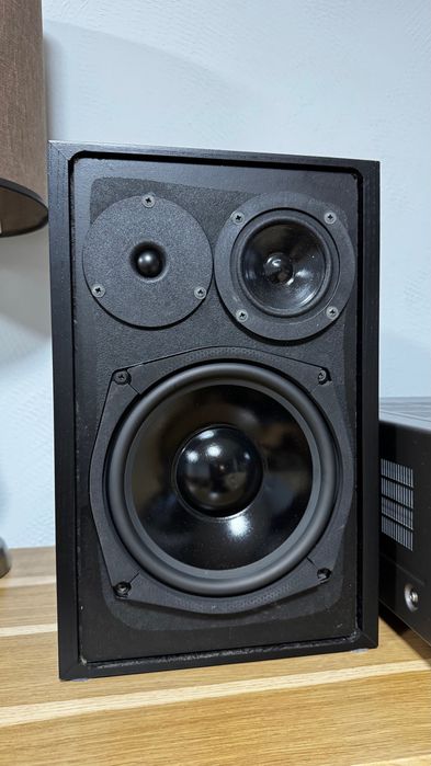 Yamaha RX-V1067 Magnat Monitor A