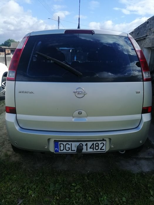 Ładny Opel Meriva 2006r Długie opłaty
