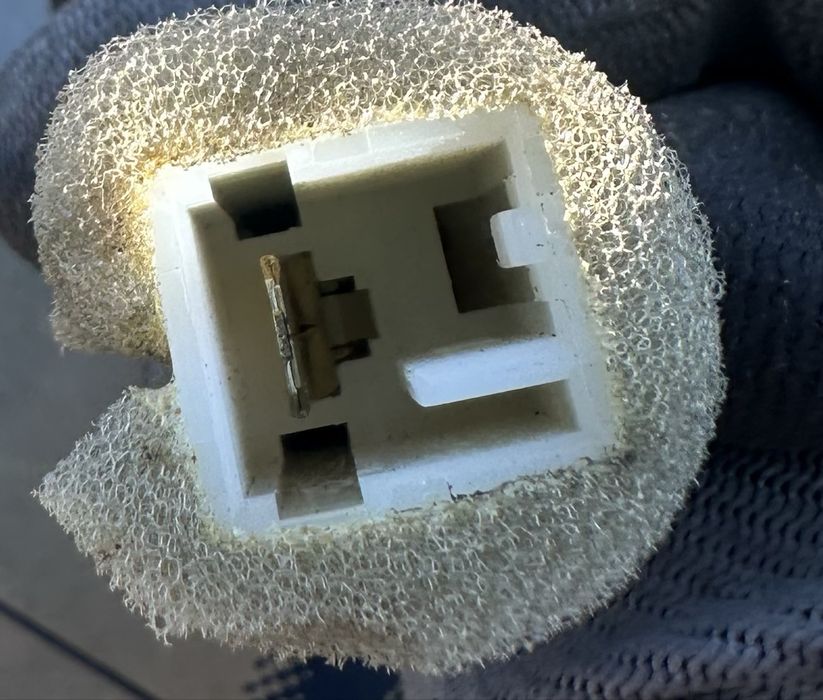 Скло багажника двері 3/5-ї задньої (ляди) Nissan X-Trail T30