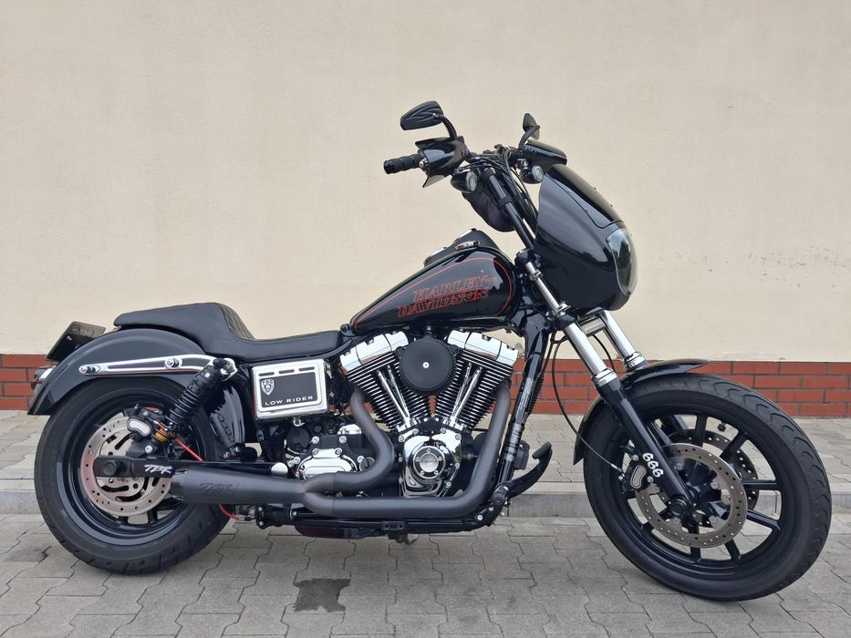 Harley Davidson DYNA Low Rider Club Style
