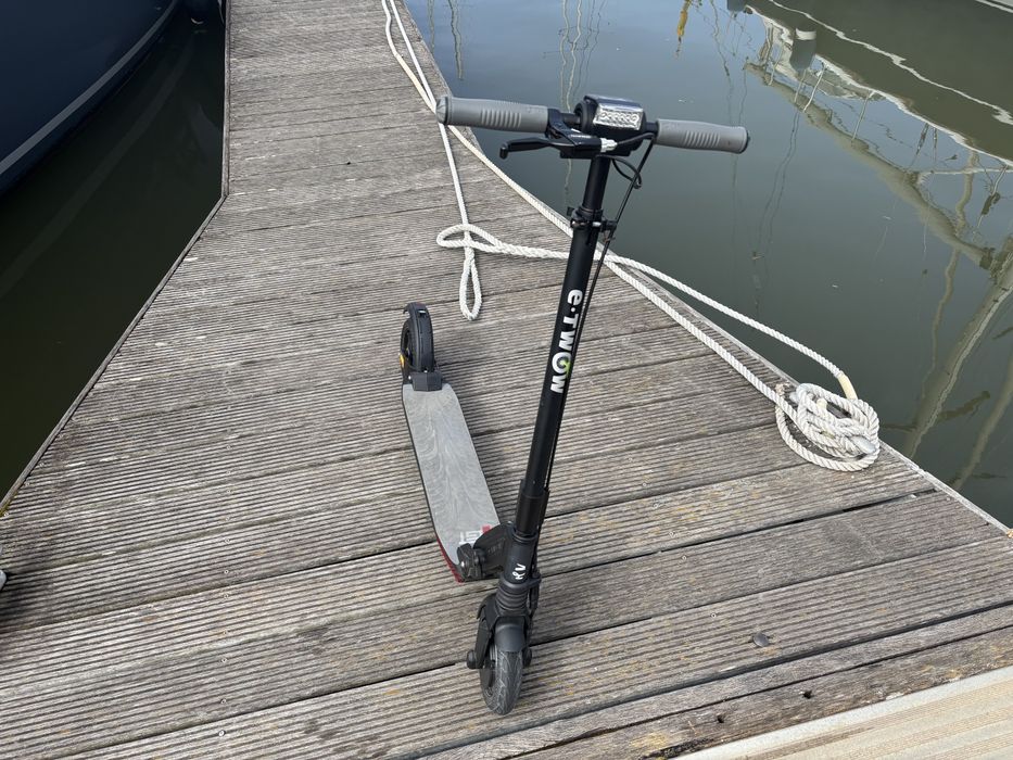 Trotinet-Scooter elétrica e-twow GT