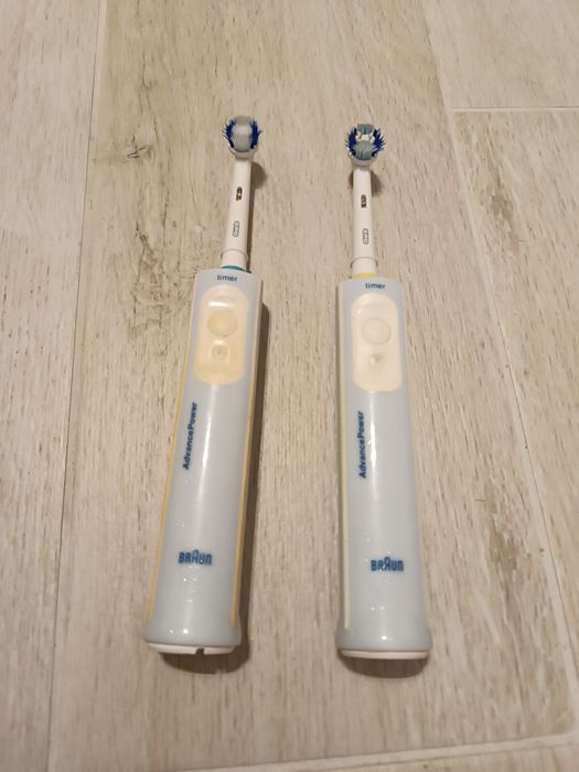 szczoteczka elektryczna oral-b Braun 4716