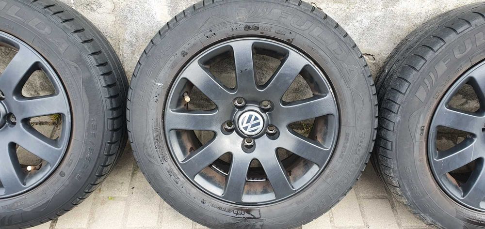 Alufelgi 15 z oponami letnimi, VW Passat i inne ET37