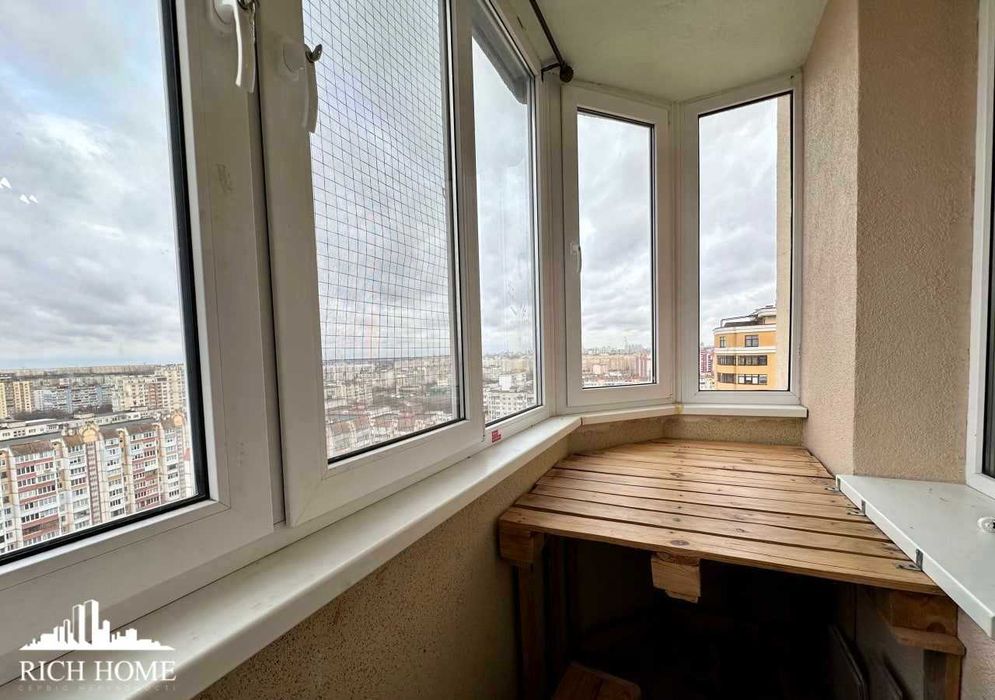 ЖК Авіа Квартал. Продаж видової квартири з ремонтом!Вигідна пропозиція