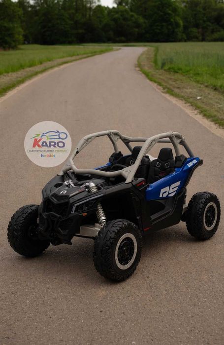 Auto Na Akumulator Maverick CAN-AM LAKIEROWANY 2 Osobowy Pojazd LED