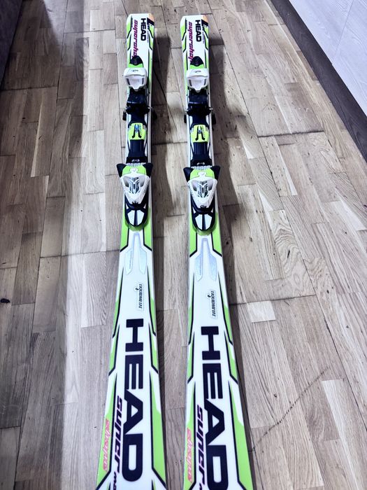 HEAD Комплект: лижі ,сноуборд, шлем ,ботинки,