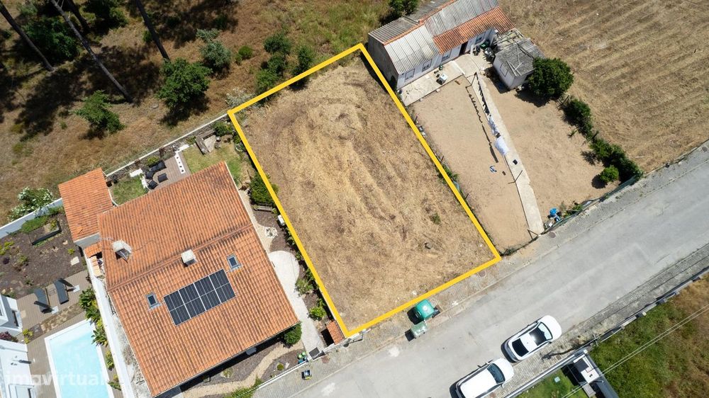 Urban Plot in Azeitão – Project for a Single-Family Detached House