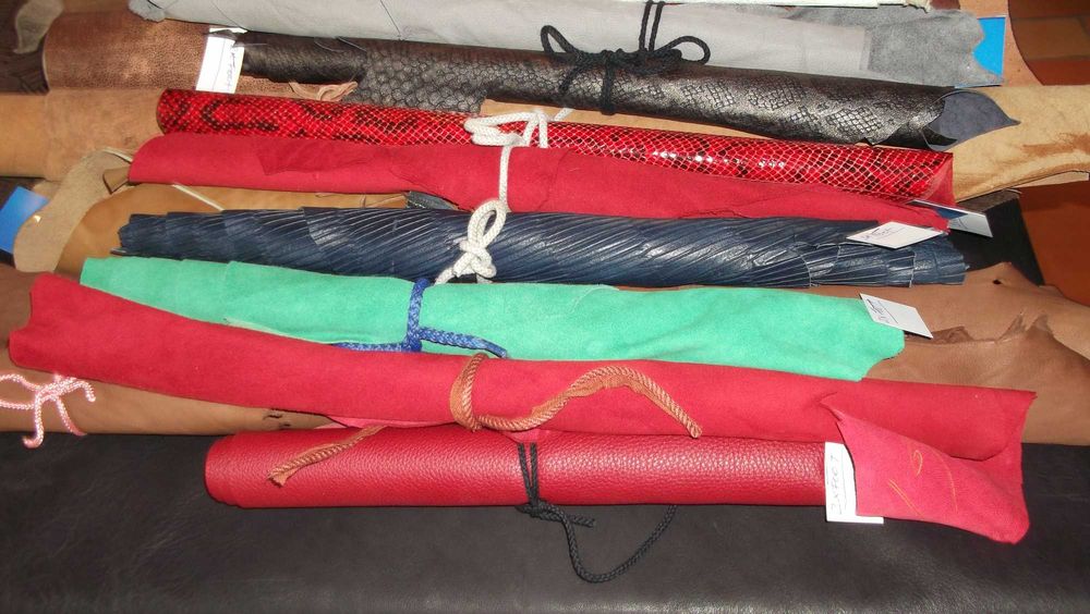 Peles  Couros  Tecidos