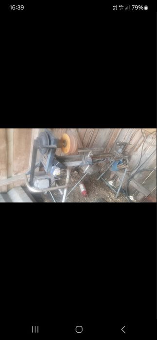 токарни попереду