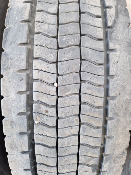 Komplet Opon 235/75r17.5 goodyear rhd 2
