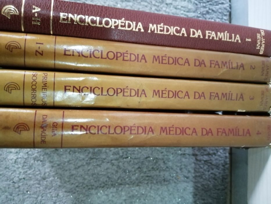 Enciclopédia Médica da Família - 4 Vols.