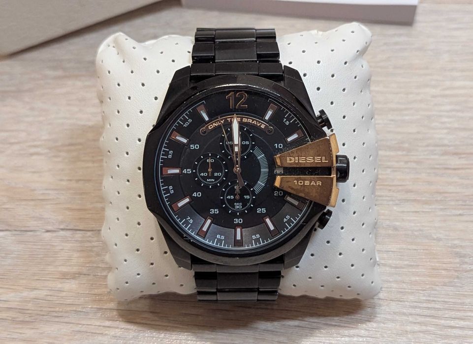 Часы Diesel DZ4309 Machinus DZ7381