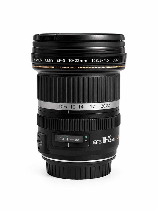 Canon EOS 700D + 3 Objetivas + Acessórios – Kit Completo.