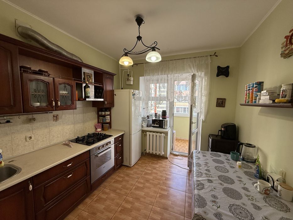 Большая однокомнатная квартира в хорошем доме на 5Слободской.