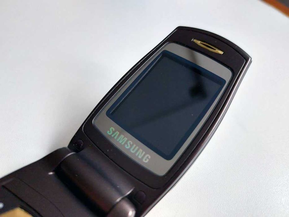 Samsung SGH-E500 - jak NOWY - komplet - UNIKAT!!!