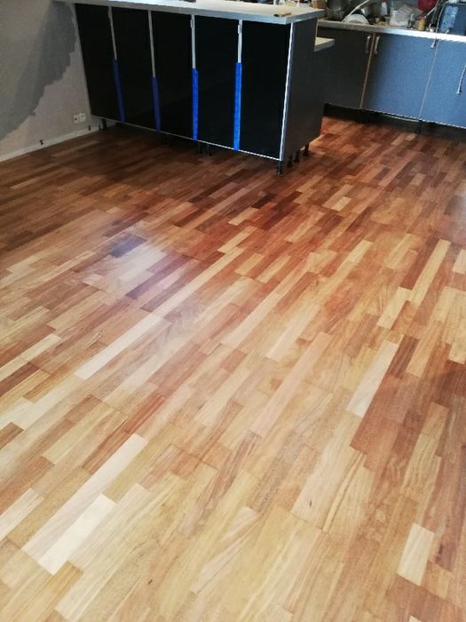 Cyklinowanie bezpyłowe, renowacja starych podłóg drewnianych..