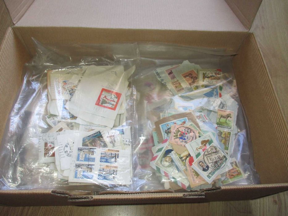 Lote de Selos e Documentos Coleção Herdada