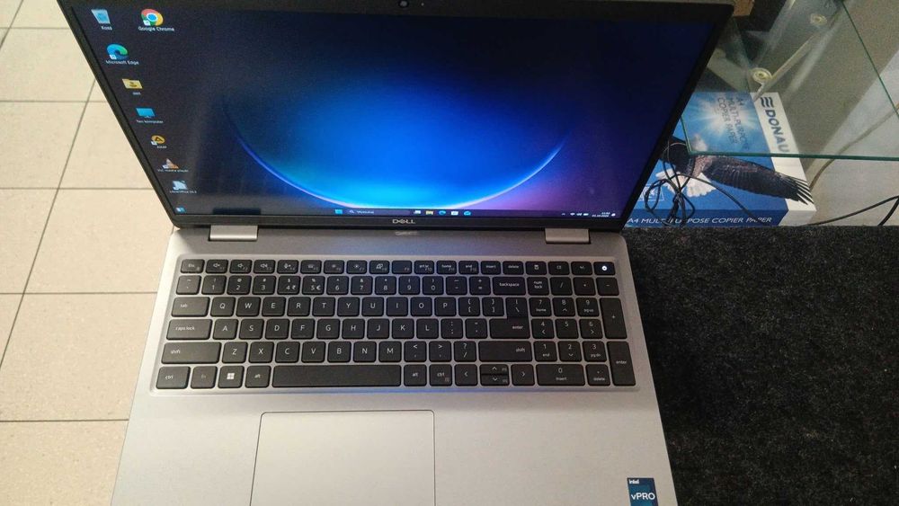 Klasa Biznes Dell 5540 I5 1335U/16gb/256SSD/15.6 IPS/Modem/Windows 11PRO
