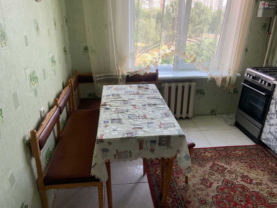 Продается 2-комнатная квартира в Славянске, район Артема.