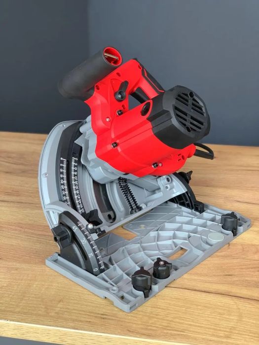 Погружна пила Milwaukee M16 2632-20 | + 2 шини по 1м