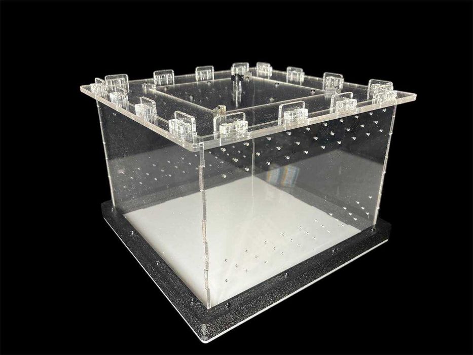 Терраріум акриловий 30×30×20см – для павуків та скорпіонів | 1500 грн