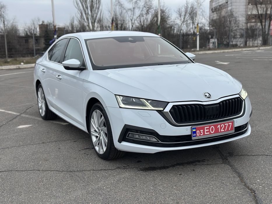 Продам Skoda Octavia 2020