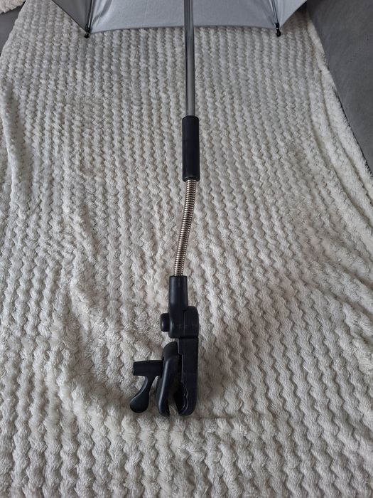 Parasol parasolka parasoleczka uniwersalny uchwyt siwa szara bdb