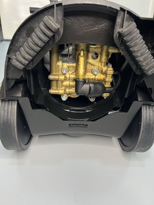 Професійна мийка karcher hd 5/15 cx