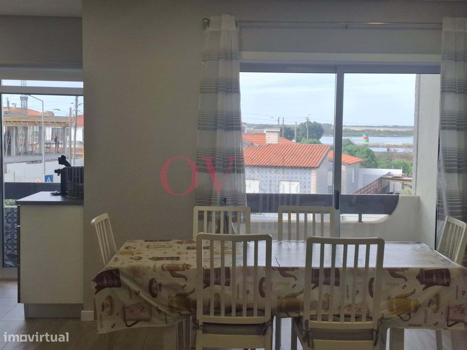 Apartamento T2 na Praia da Barra com 4 varandas e vista de Ria, para v — Gafanha Da Nazaré, Aveiro