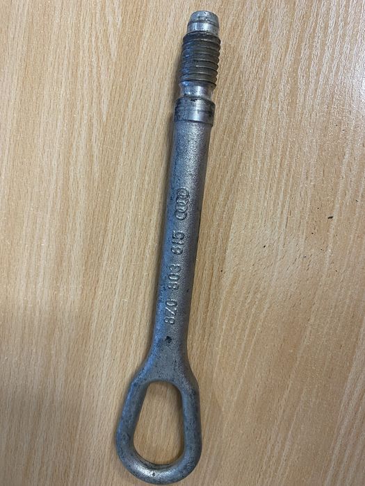 Hak holowniczy audi a2