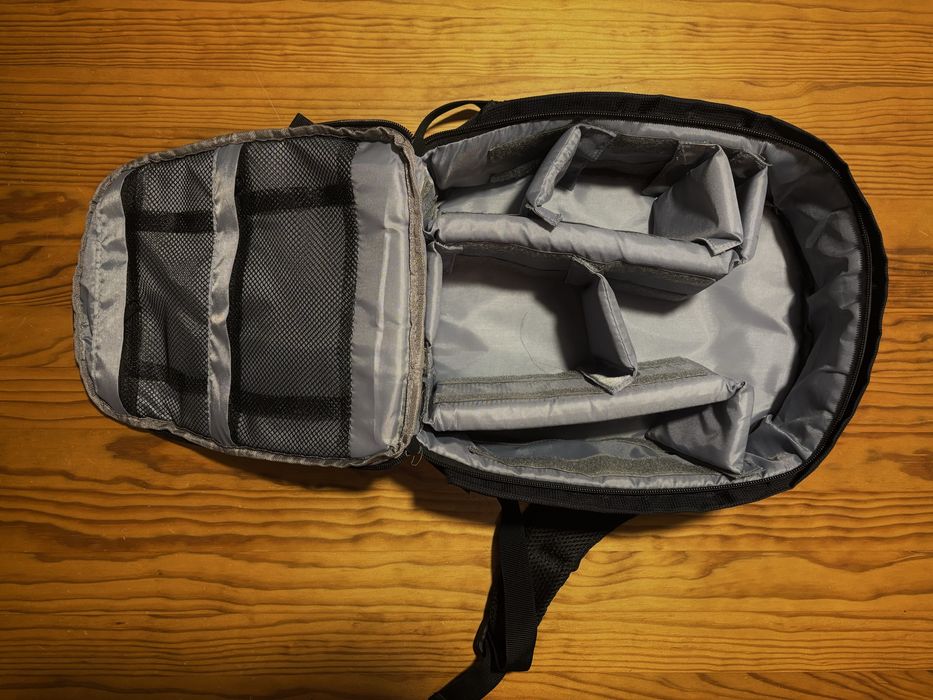 Canon EOS R8 (como nova) + Mochila modular